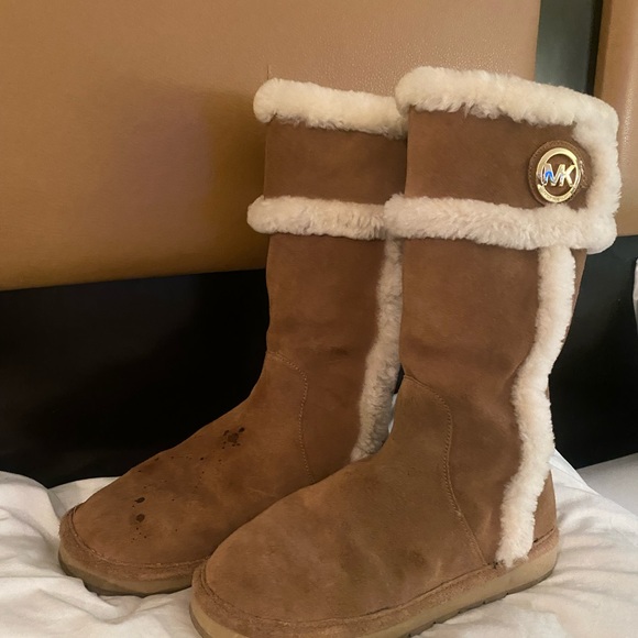 Authentic Michael kors suede fur boots tan - Picture 4 of 11